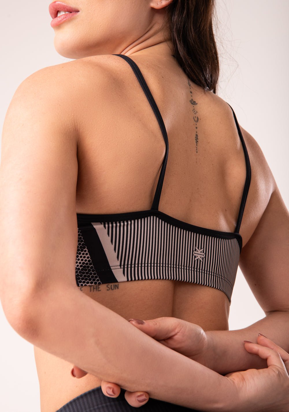 Top Fitness Feminino Com Bojo Estampado Strong Nude Printed Dlk - Imagen 5