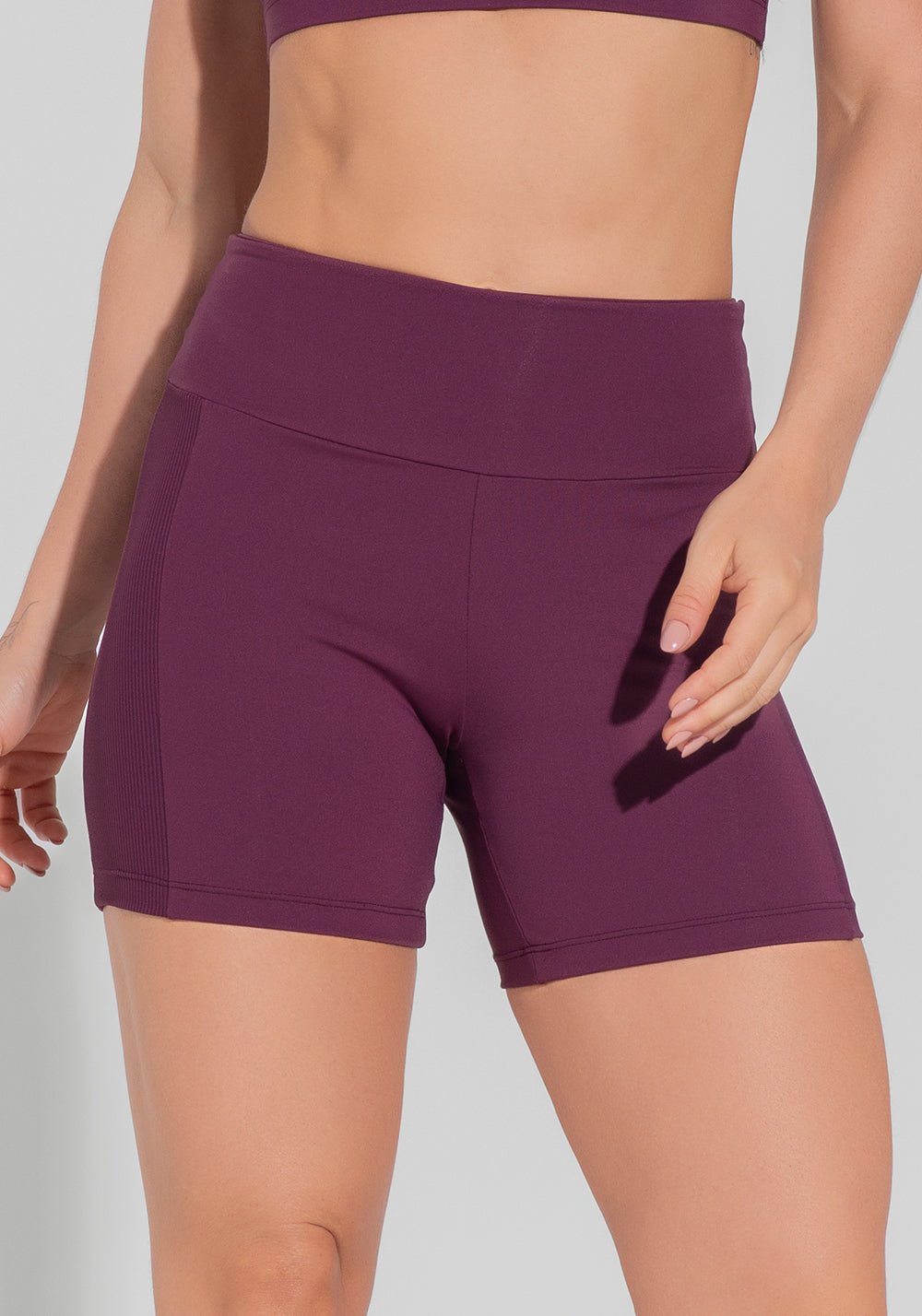 Short Fitness Feminino Com Lateral Canelada Motion Lines Dlk Vinho - Imagen 3